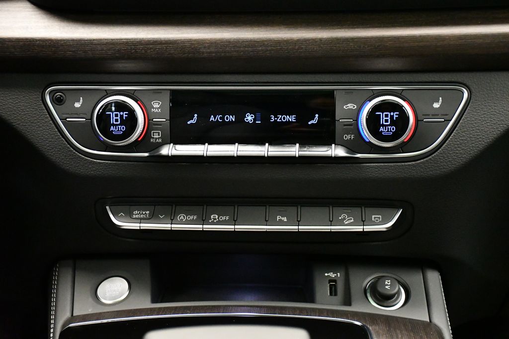 Thumbnail: 2025 Audi Q5 - 28