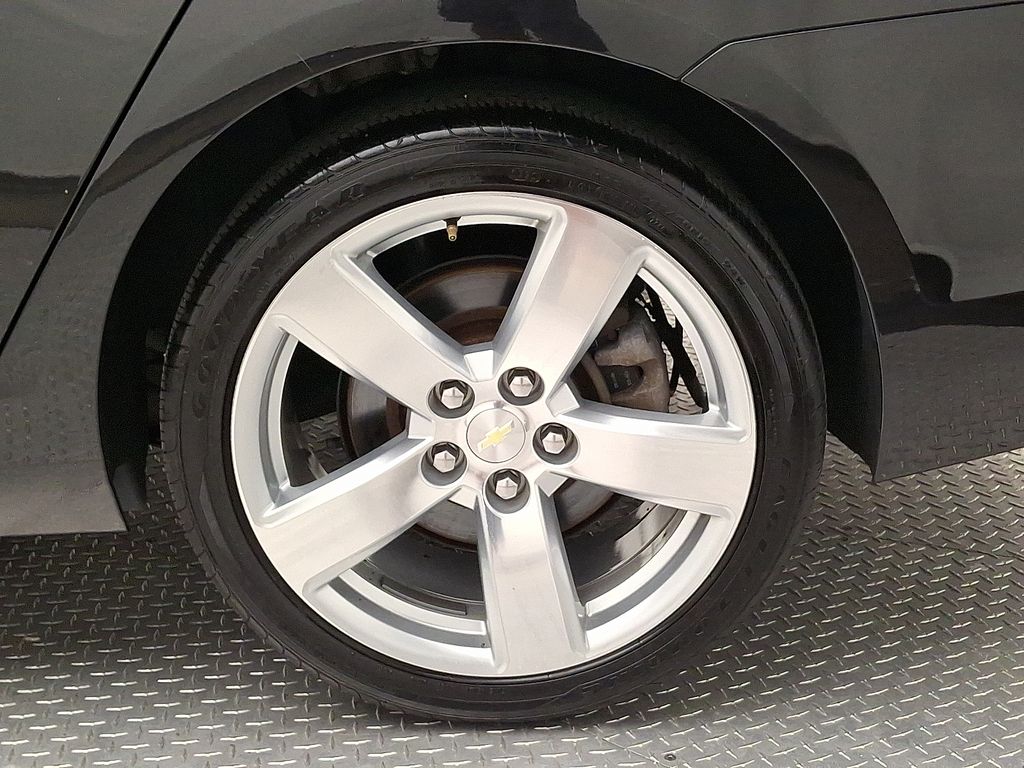Thumbnail: 2013 Chevrolet Malibu - 7
