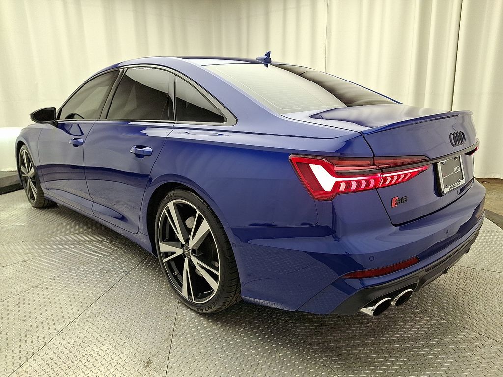 Thumbnail: 2023 Audi S6 - 6