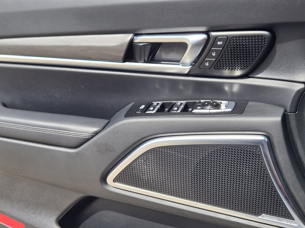 used 2024 Kia Telluride car, priced at $43,941