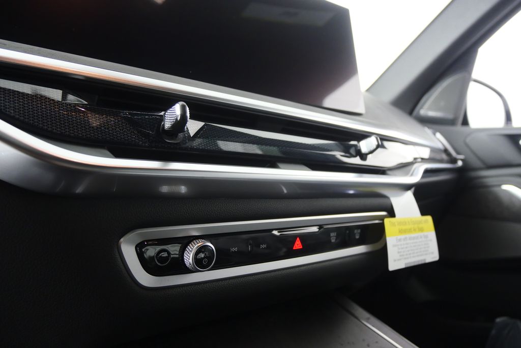 Thumbnail: 2026 BMW X5 - 20