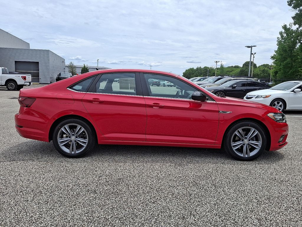 2020 Volkswagen Jetta R-Line 7