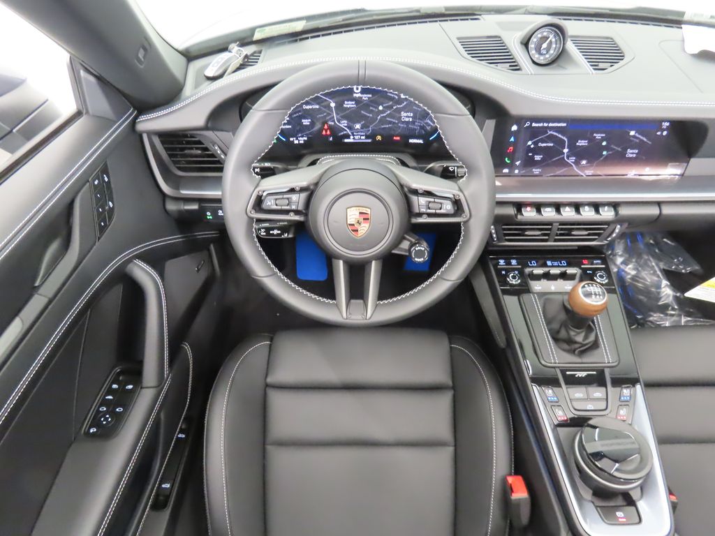 Thumbnail: 2025 Porsche 911 - 24