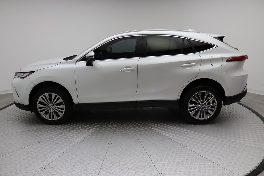 Thumbnail: 2023 Toyota Venza - 12