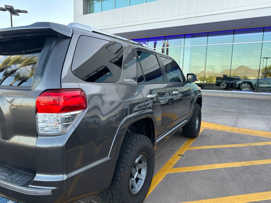 Thumbnail: 2013 Toyota 4Runner - 4