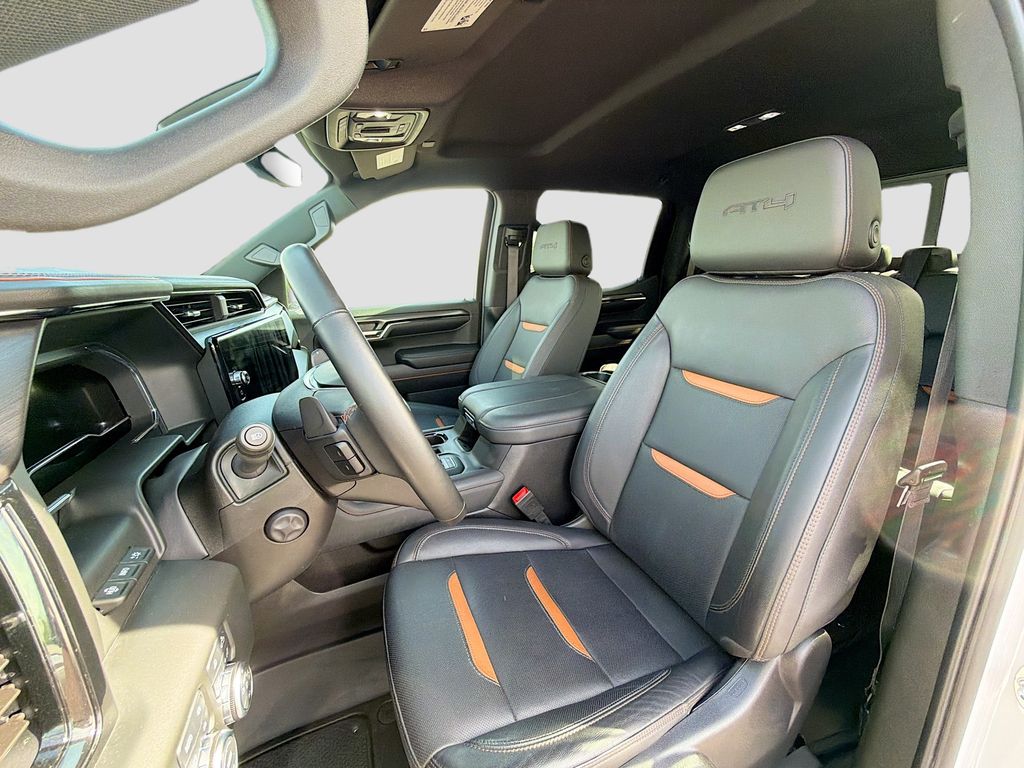 Used 2024 White GMC AT4 image 21
