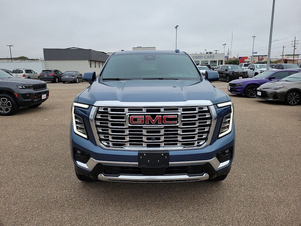 2025 GMC Yukon Denali - 2