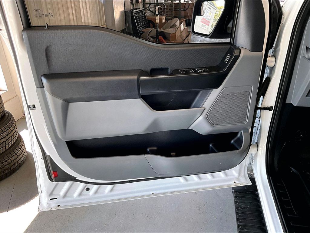 2023 Ford F-150 — photo 9
