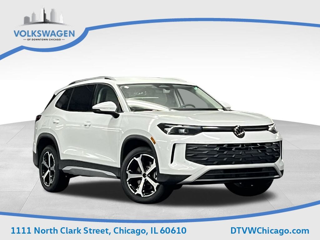 2025 Volkswagen Tiguan SE's photo