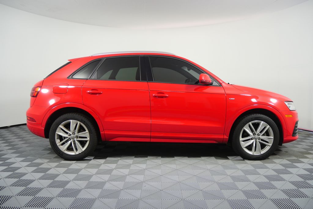2018 Audi Q3 Premium 2