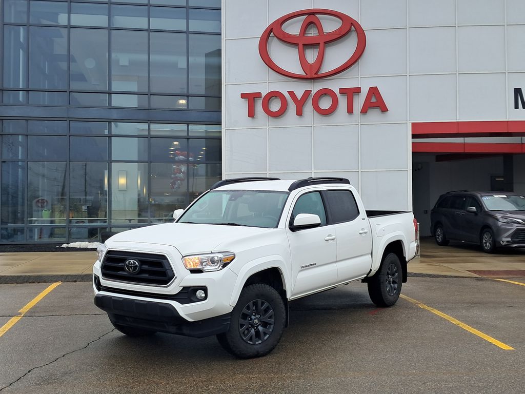 2022 Toyota Tacoma SR5 V6 Double Cab 4WD