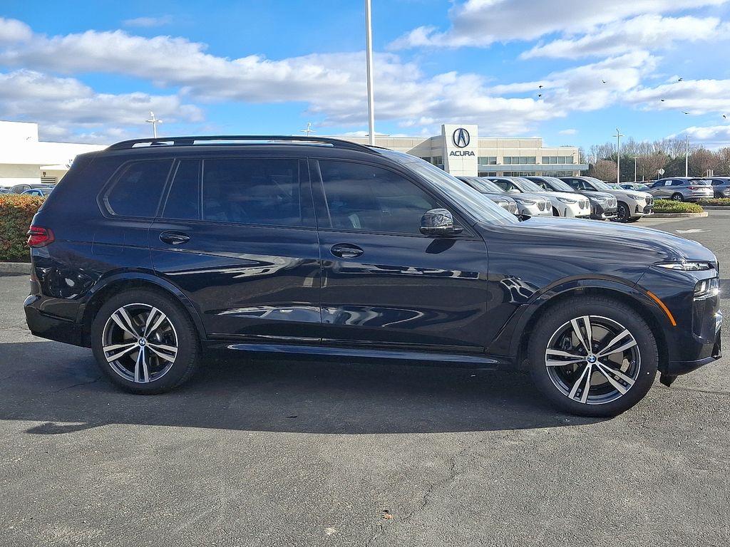 Thumbnail: 2024 BMW X7 - 7