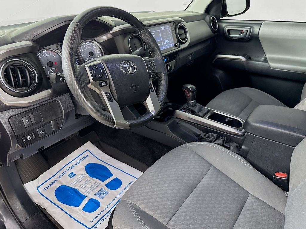 Used Car 2022 Toyota Tacoma  Sr5 For Sale Under $30,000 In Austin, Texas