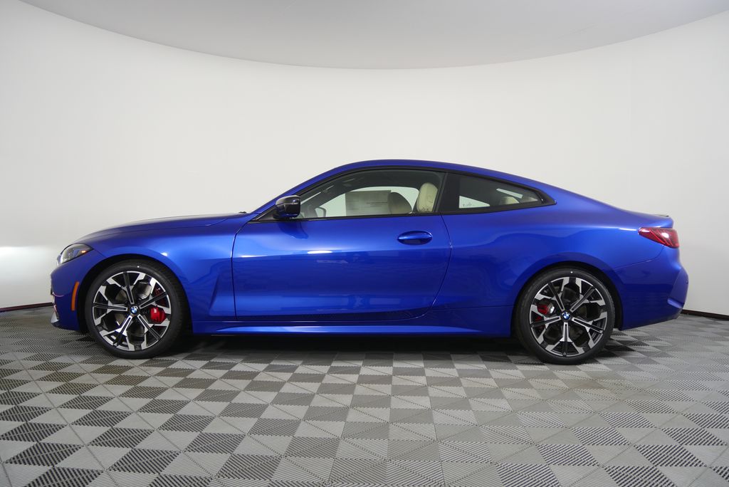 Thumbnail: 2027 BMW 4 Series - 2