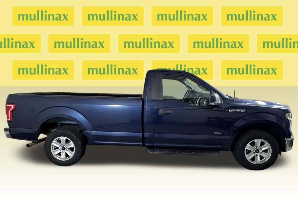Used 2015 Blue Ford XLT image 2