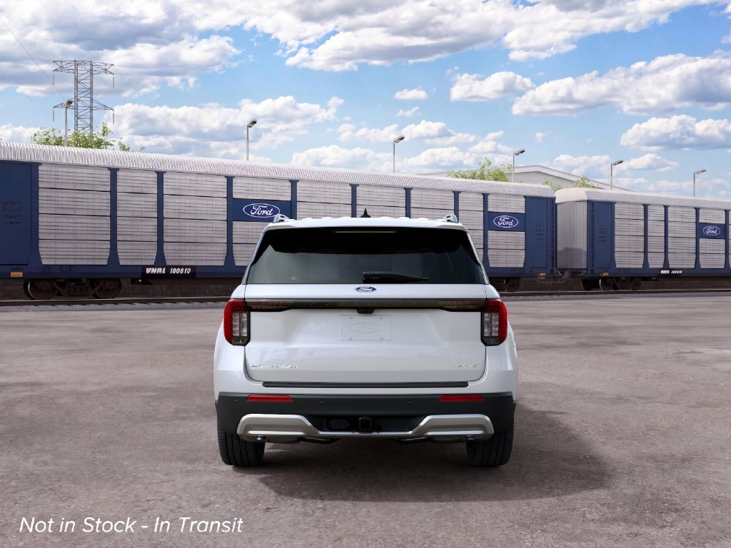 New 2027 Star White Metallic Tri-Coat Ford Platinum image 7