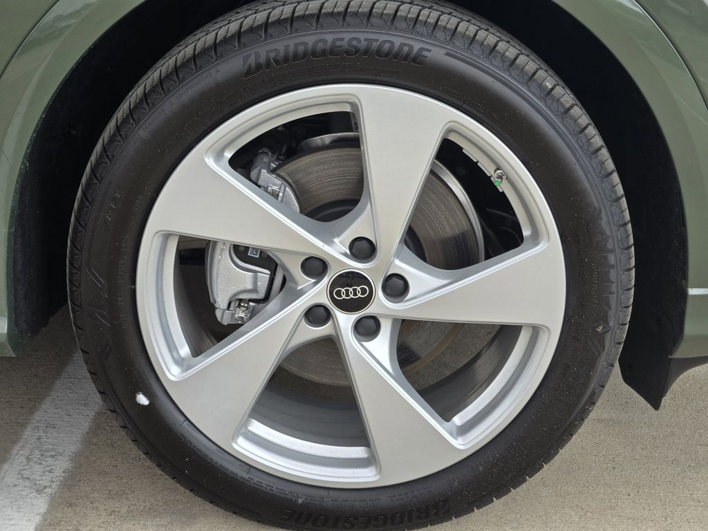 new 2025 Audi Q5 car, priced at $63,450