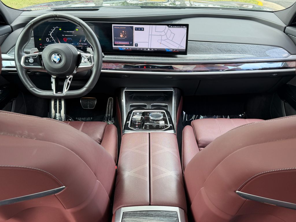 Thumbnail: 2023 BMW 7 Series - 17