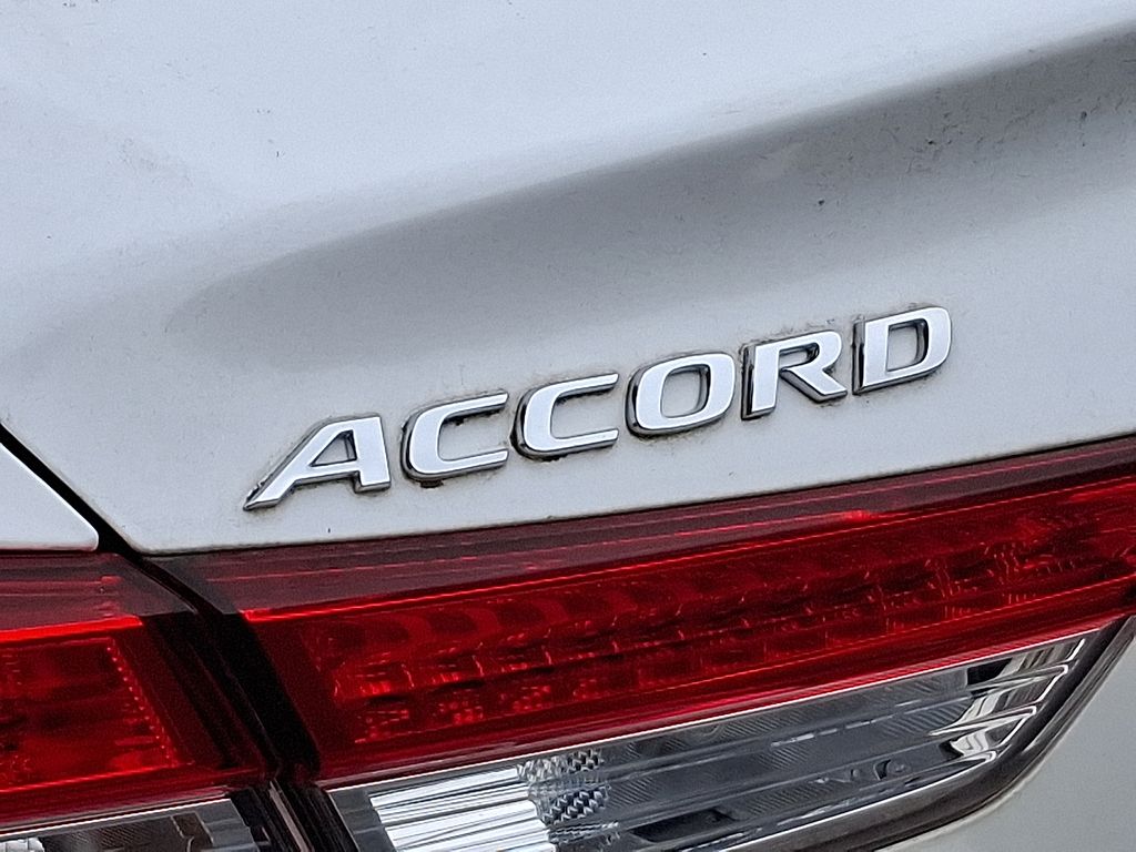 Thumbnail: 2018 Honda Accord - 4