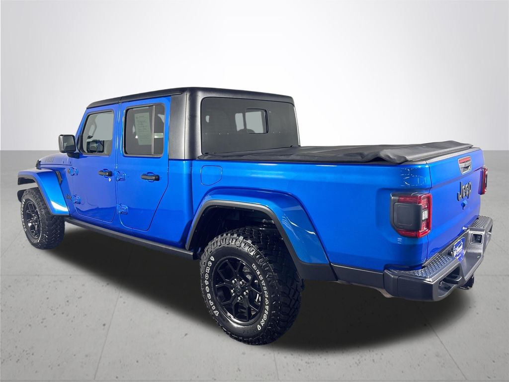 2024 Jeep Gladiator Willys
