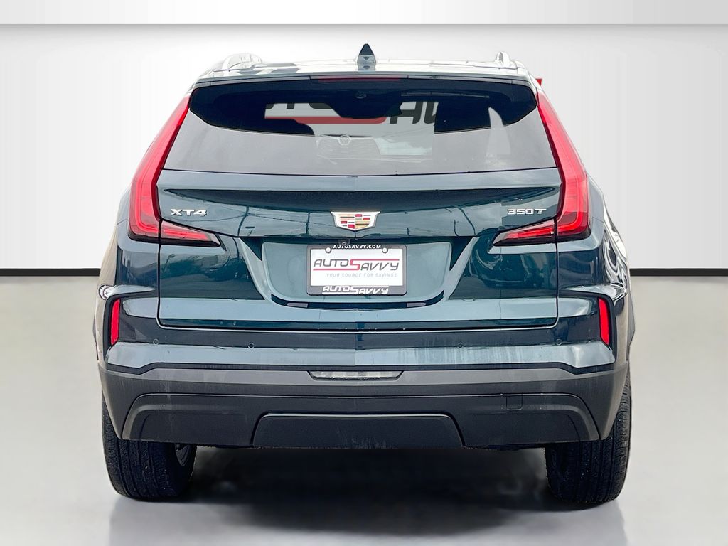 2024 Cadillac XT4 Luxury - 5