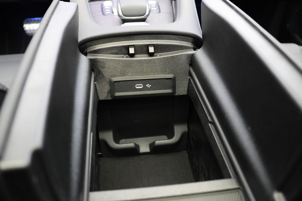 Thumbnail: 2026 Mercedes-Benz GLS - 30