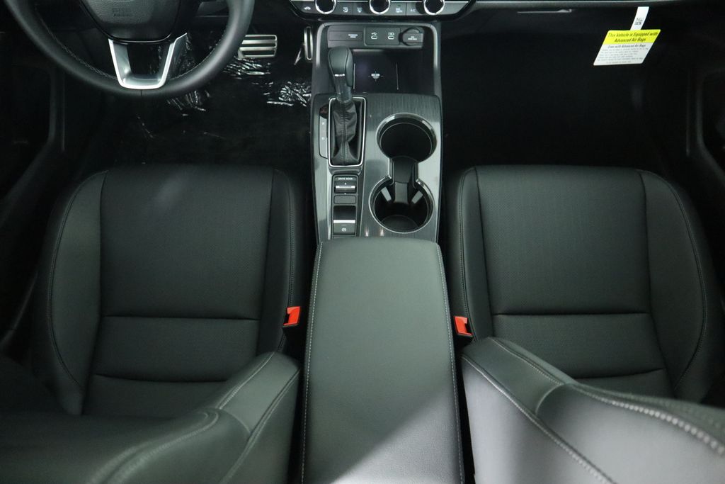 2025 Honda Civic Sport Touring 17