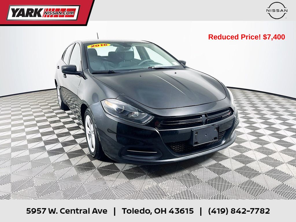 2016 Dodge Dart SXT FWD