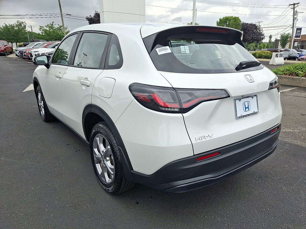 Thumbnail: 2023 Honda HR-V - 4