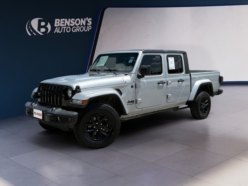 2022 Jeep Gladiator Sport