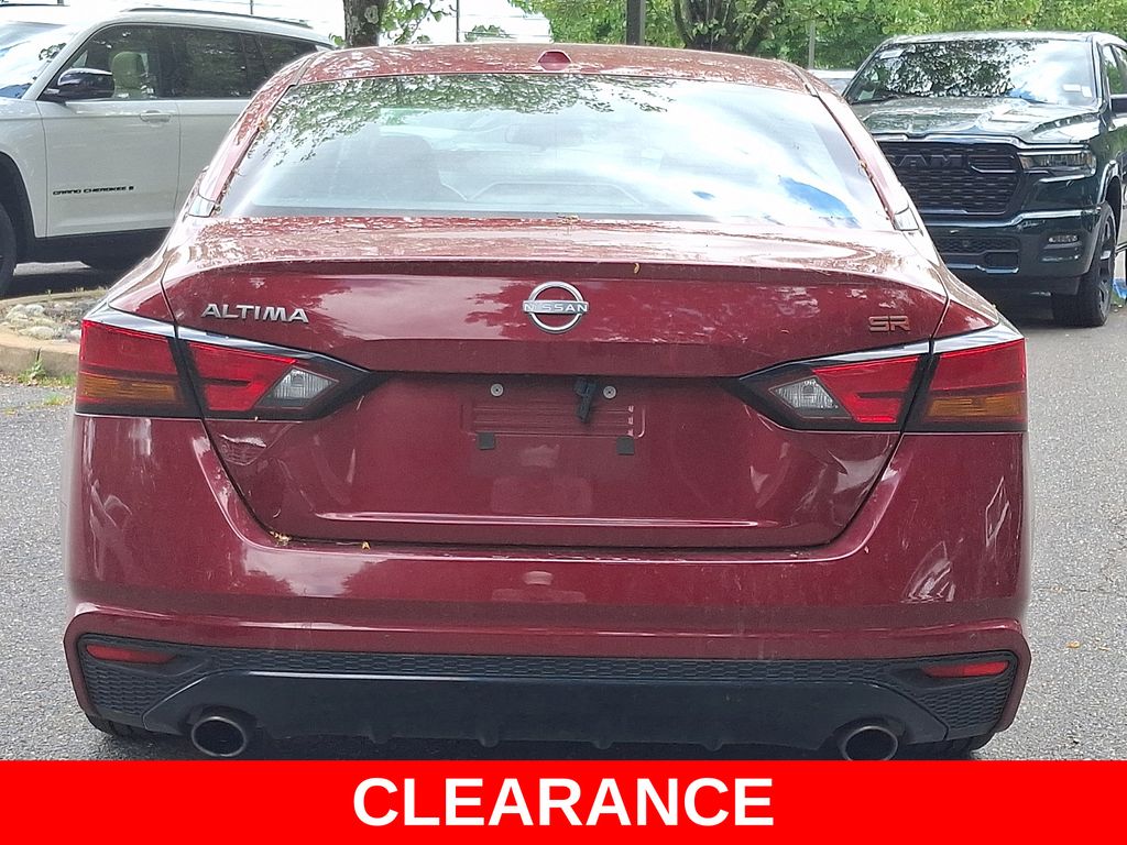 Used 2024 Nissan Altima Sedan