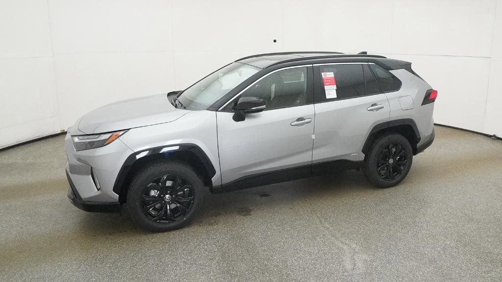 Thumbnail: 2025 Toyota RAV4 - 31