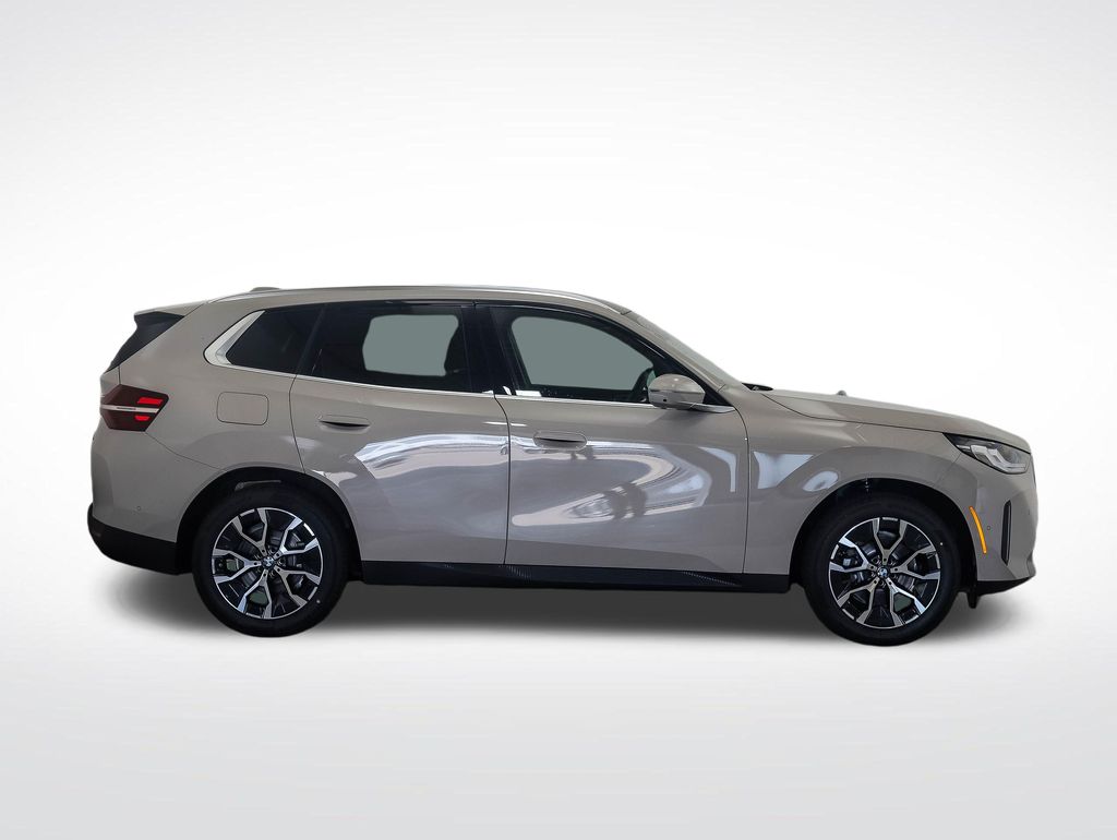 Thumbnail: 2025 BMW X3 - 6