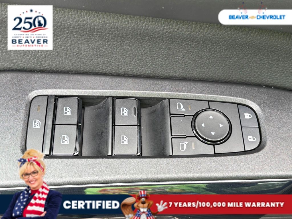 Used 2025 Nissan Pathfinder SUV