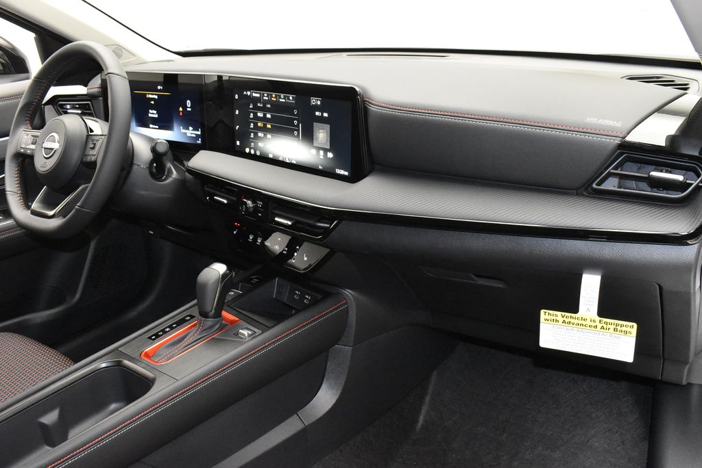 Thumbnail: 2026 Nissan Kicks - 26