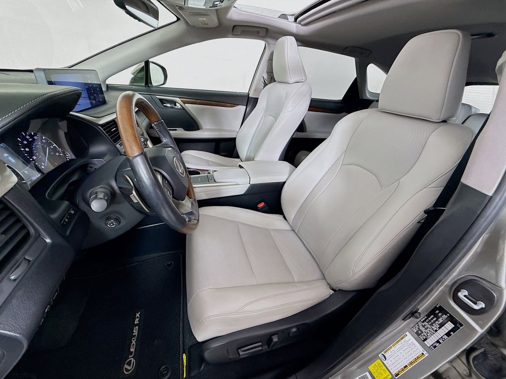 Thumbnail: 2020 Lexus RX - 21