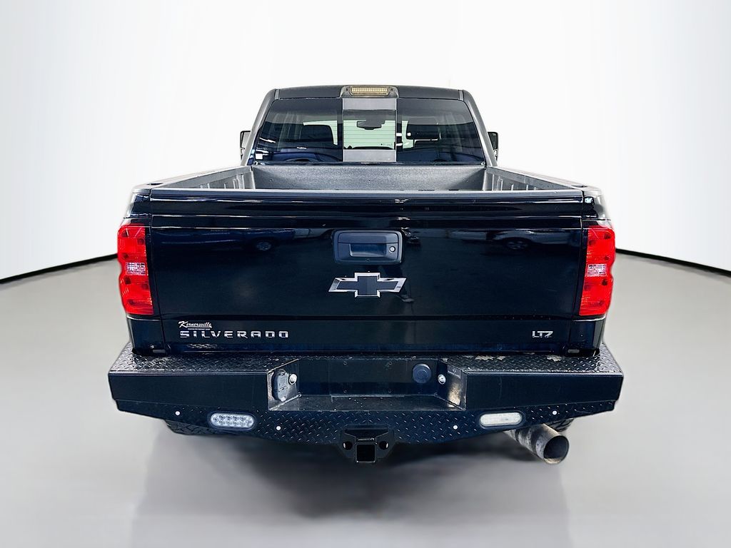 ChevroletSilverado 2500HD6