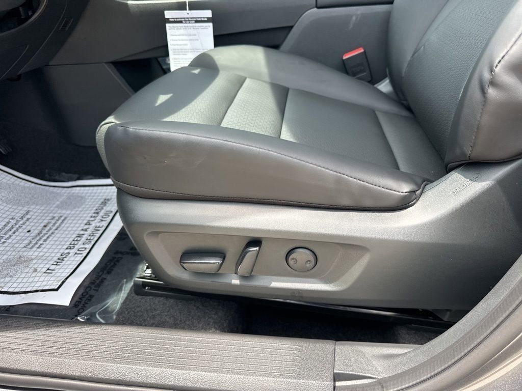 2025 Gun Metallic Nissan Rogue SV FWD SUV