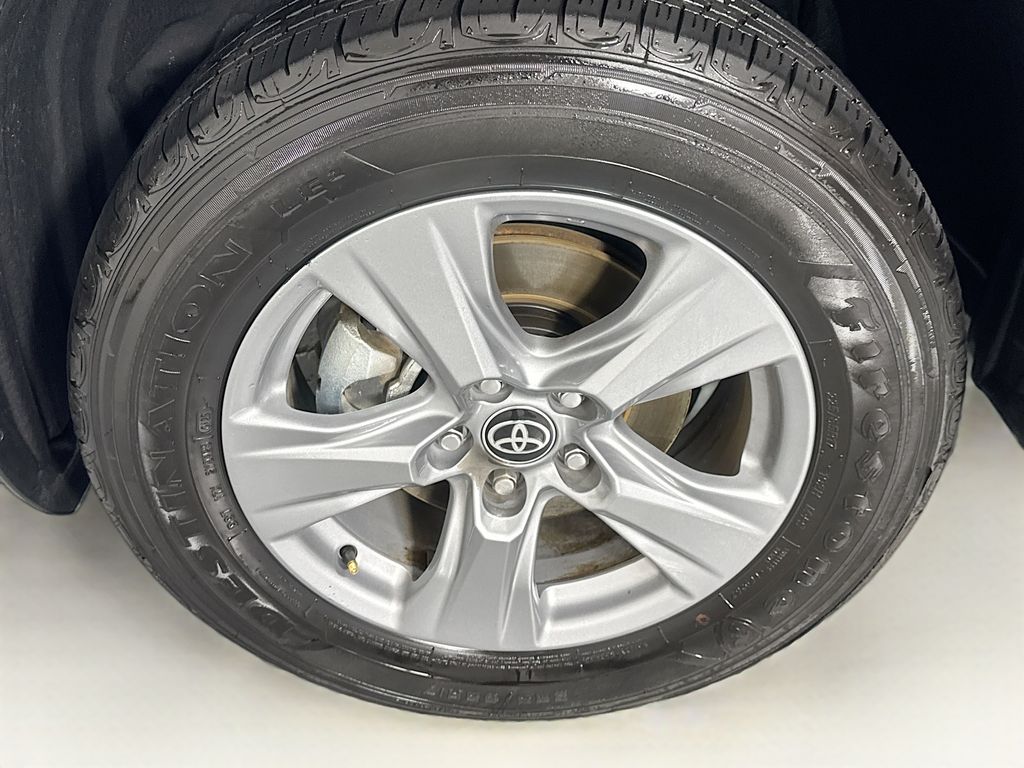 Used Car 2025 Toyota Rav4 Hybrid  Xle For Sale Under $35,000 In Austin, Texas