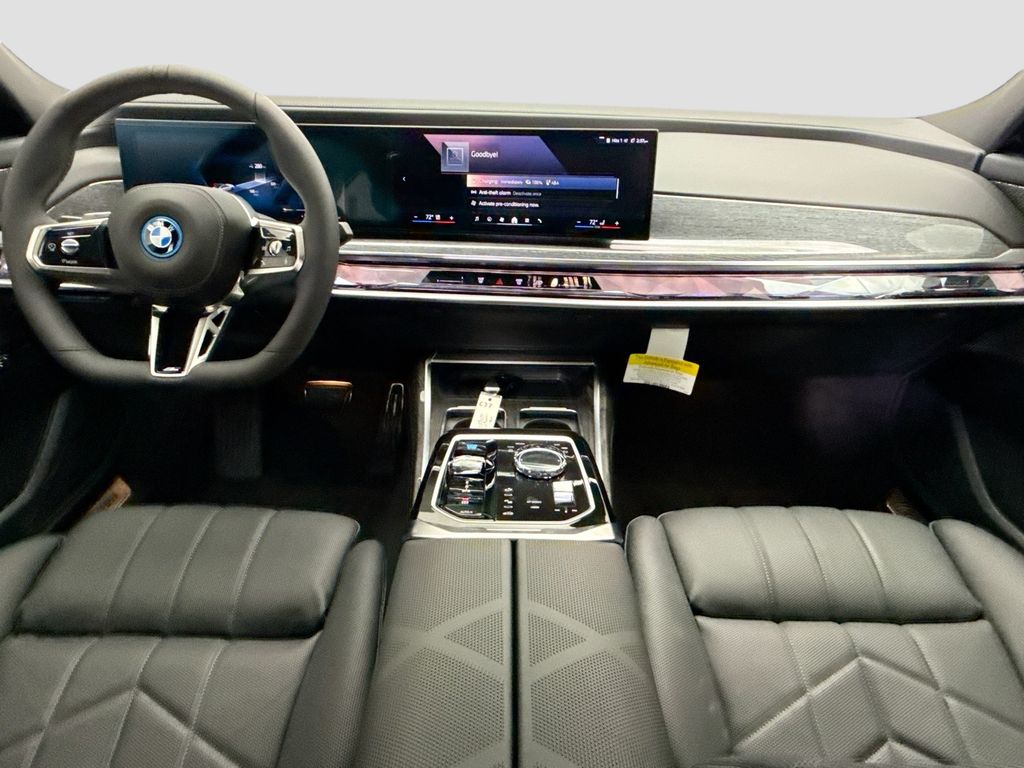 Thumbnail: 2026 BMW i7 - 13