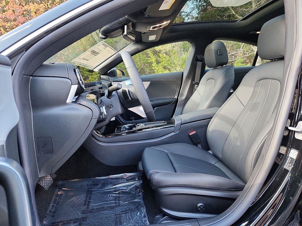 Thumbnail: 2026 Mercedes-Benz CLA - 9