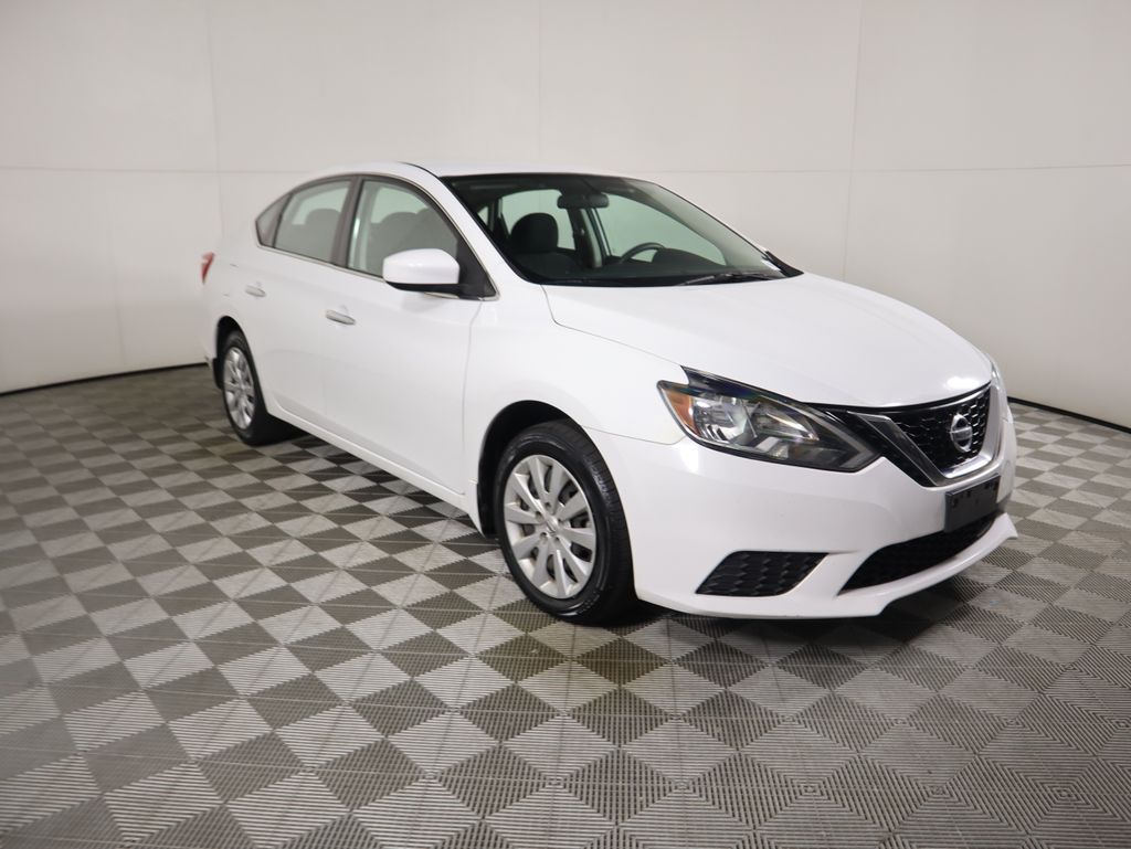 Thumbnail: 2018 Nissan Sentra - 3