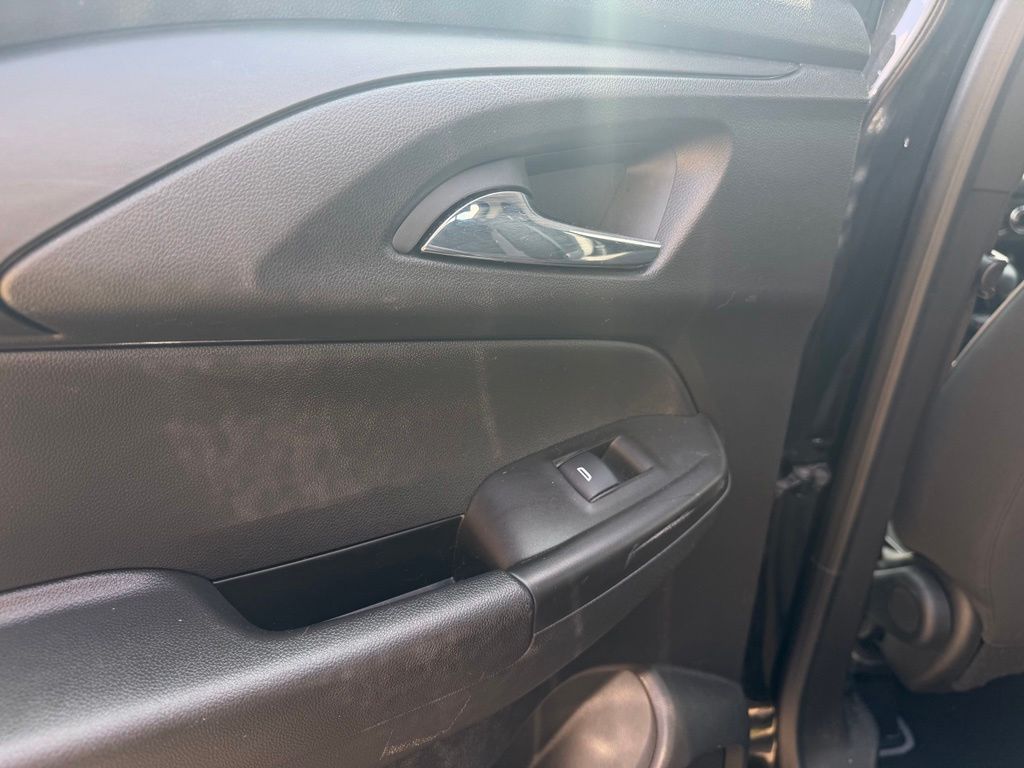 Used 2025 Chevrolet TrailBlazer SUV