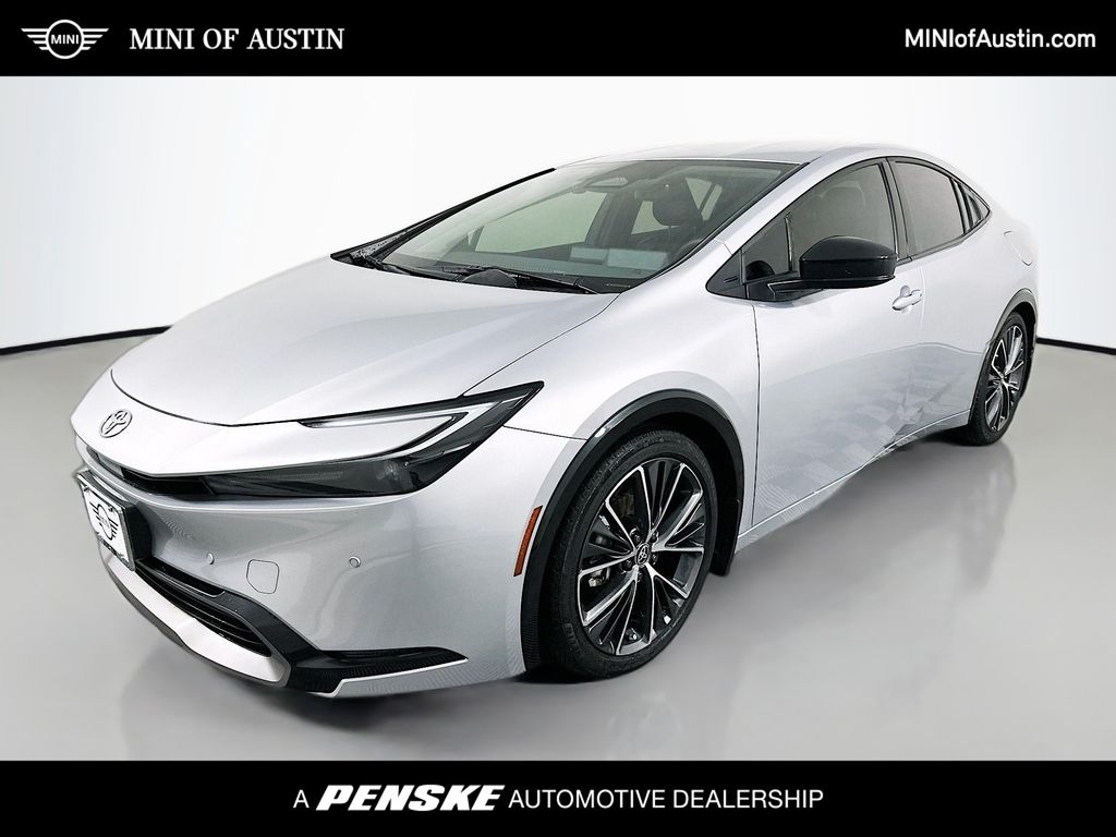 2023 Toyota Prius XLE FWD's photo