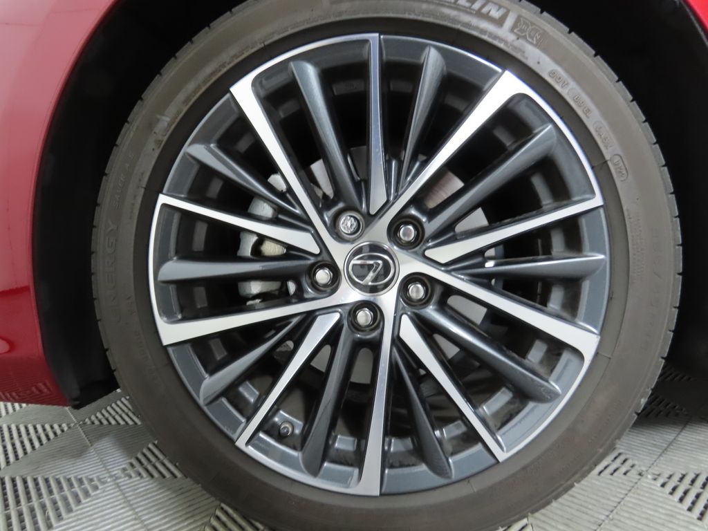2022 Lexus ES 350 32