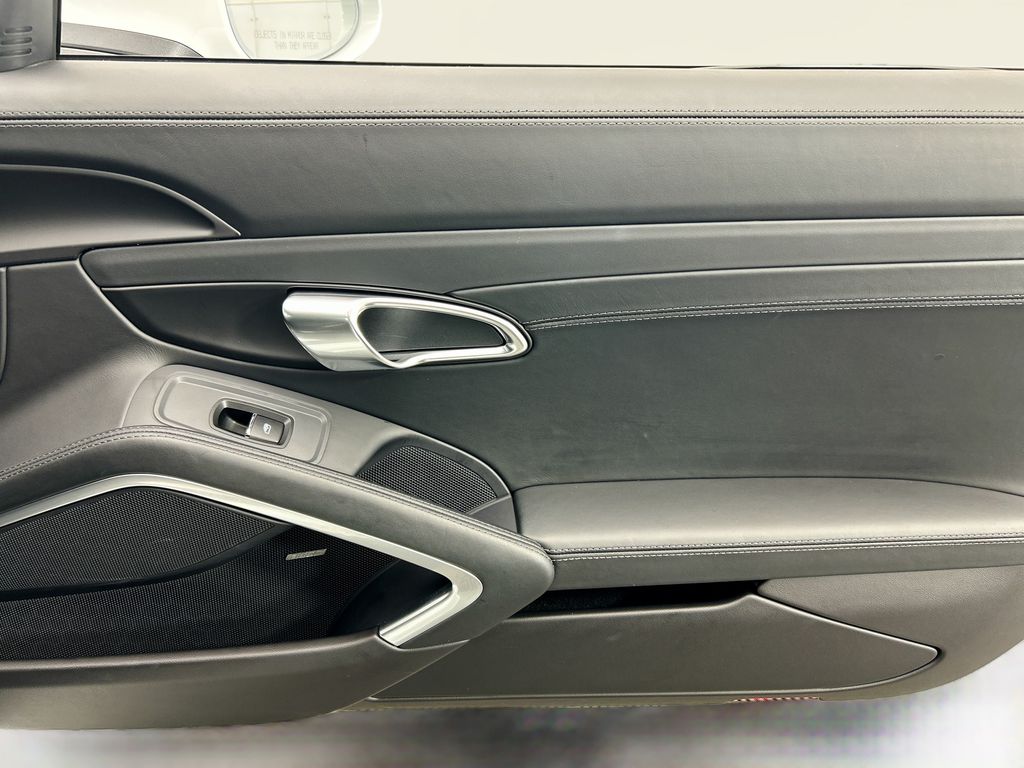 Thumbnail: 2025 Porsche 718 Cayman - 23