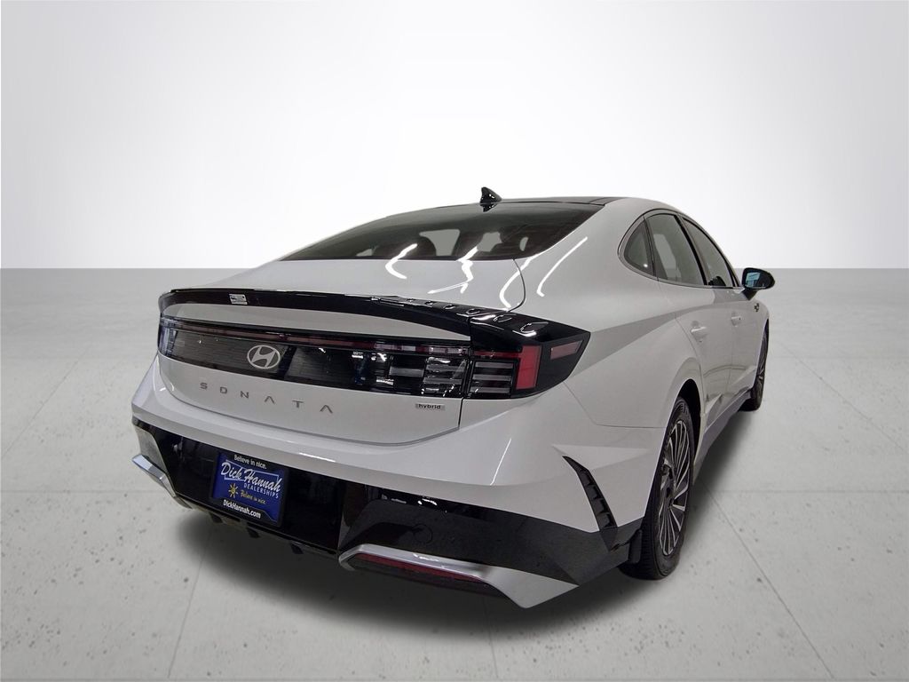 2026 Hyundai Sonata Hybrid SEL