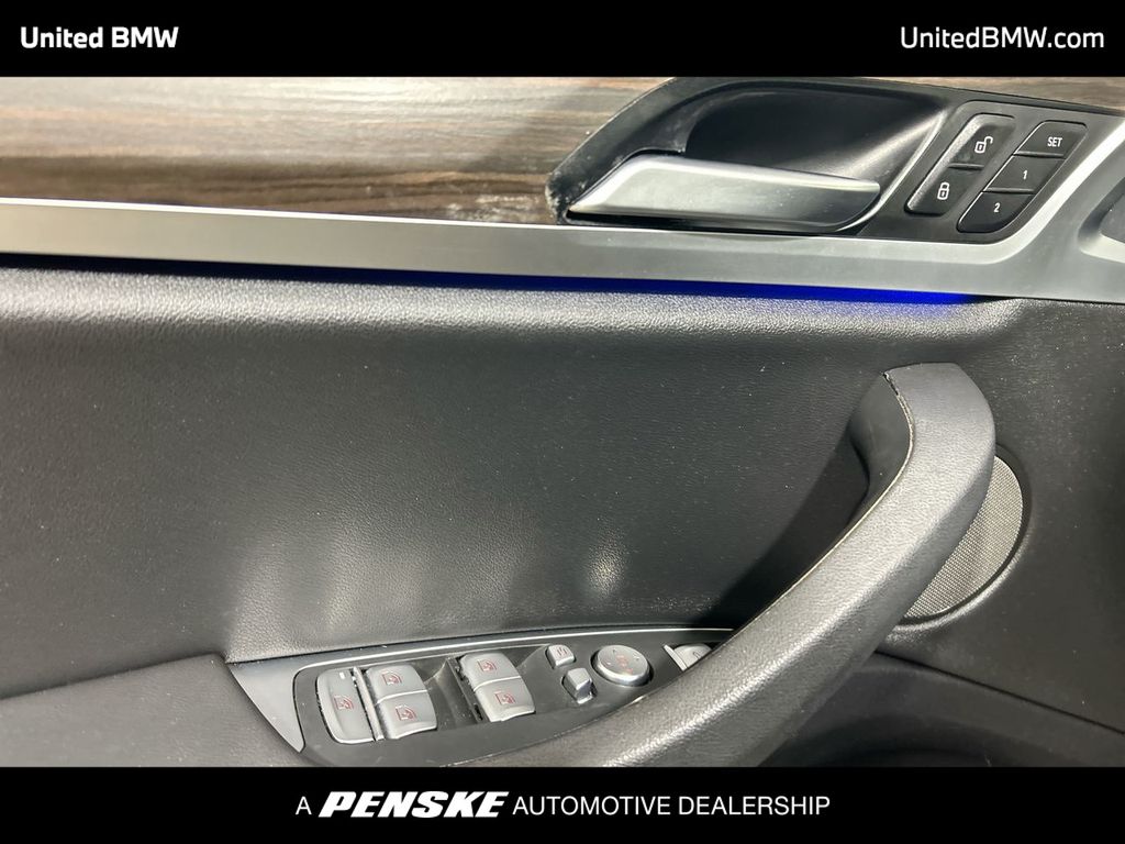 Thumbnail: 2021 BMW X3 - 11