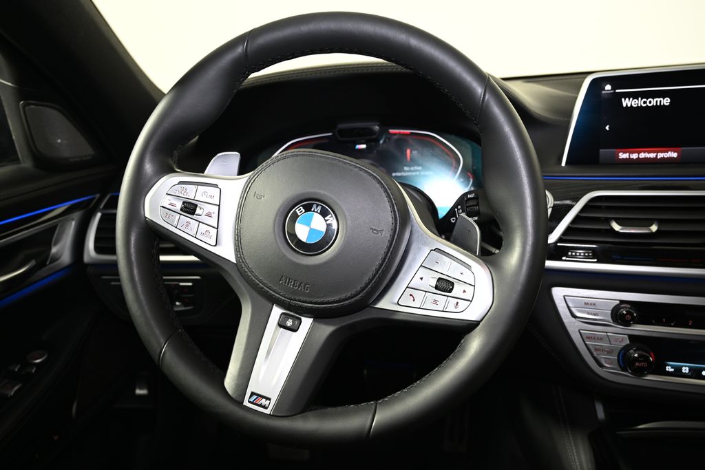 Thumbnail: 2020 BMW 7 Series - 17