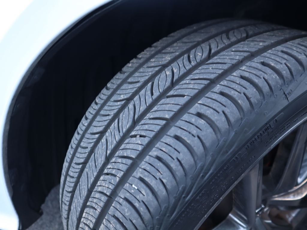 Thumbnail: 2014 Lexus IS - 13